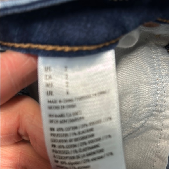 American Eagle Outfitters Women's Dark Blue Ripped Jean Shorts - Picture 15 of 17